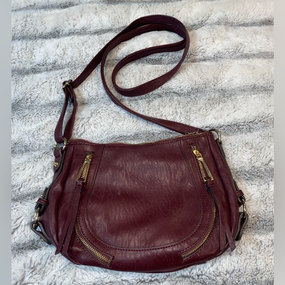 Multi-Zipper Crossbody purse - Picture 1 of 7
